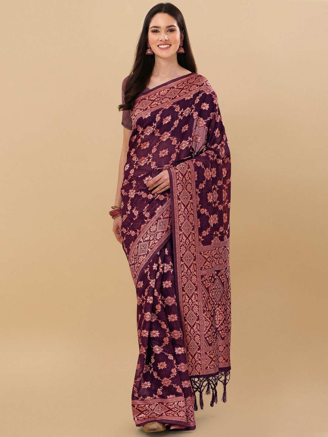 

Mitera Purple & Gold-Toned Floral Zari Banarasi Saree