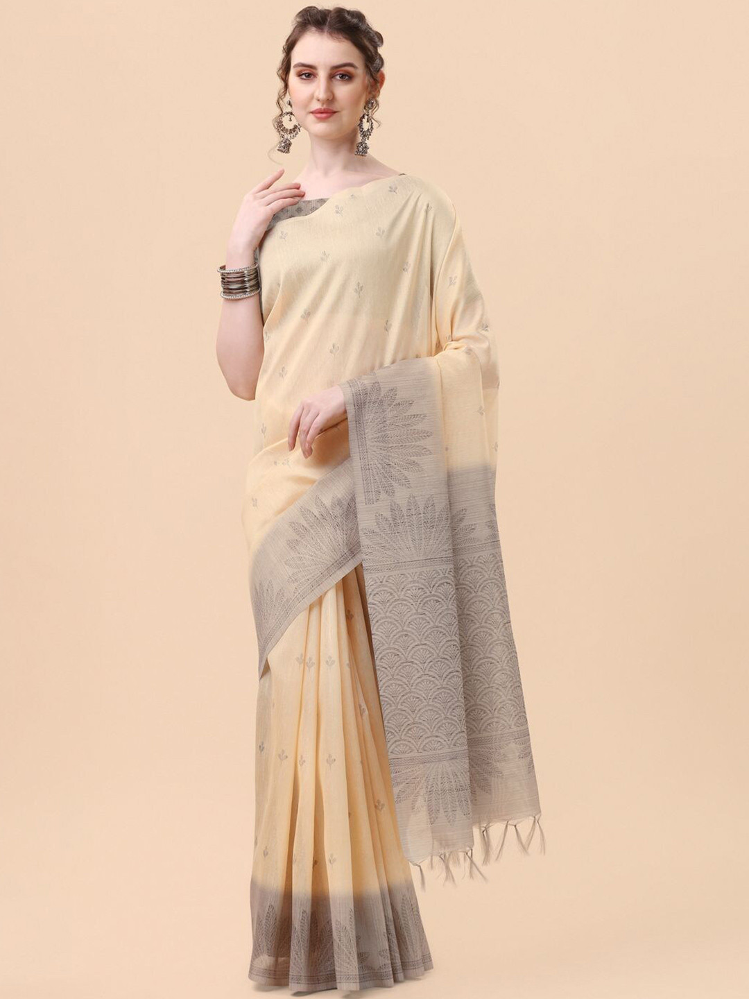 

Mitera Cream-Coloured & Grey Ethnic Motifs Silk Blend Banarasi Saree