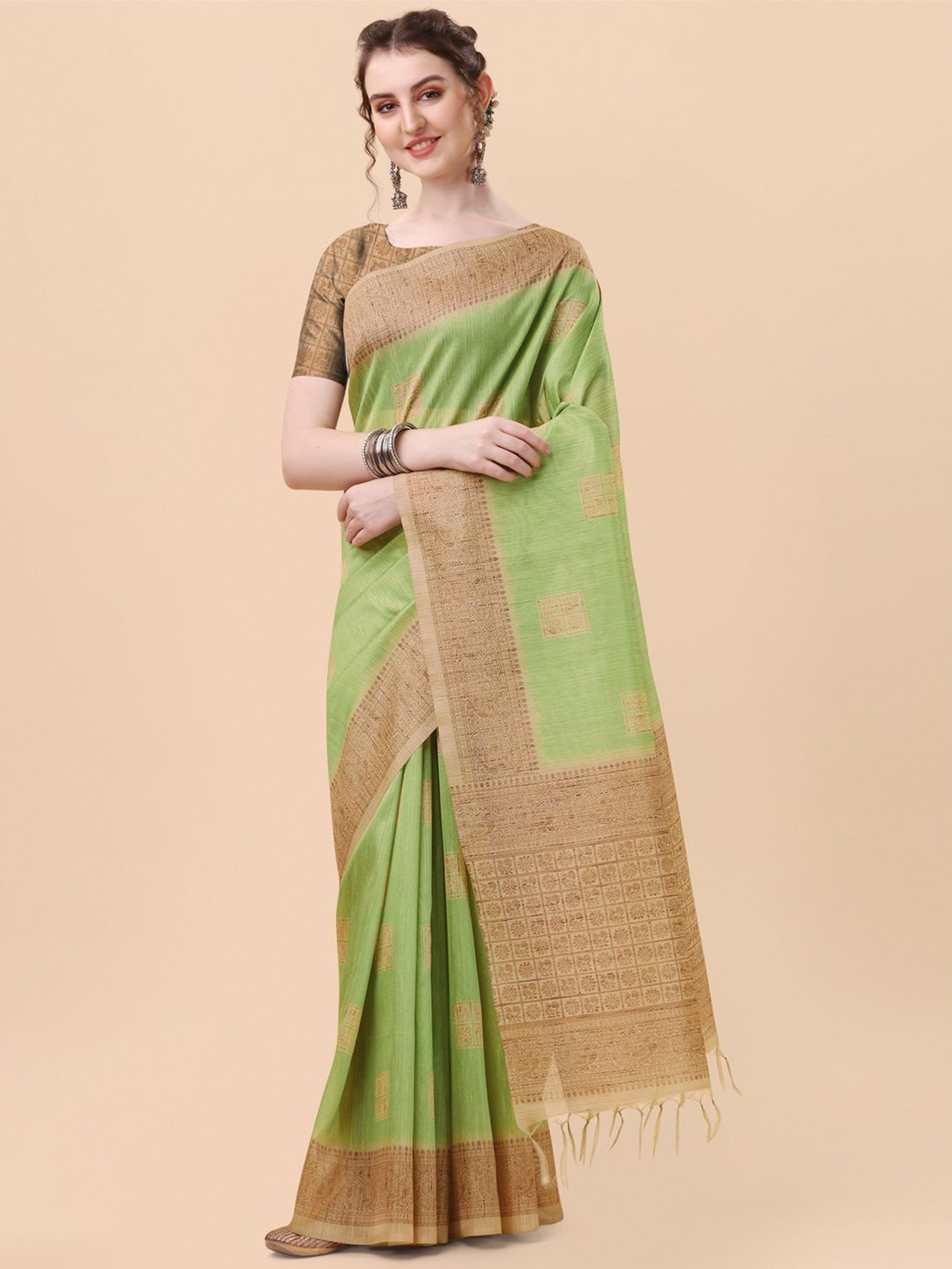 

Mitera Green & Gold-Toned Woven Design Zari Silk Blend Banarasi Saree
