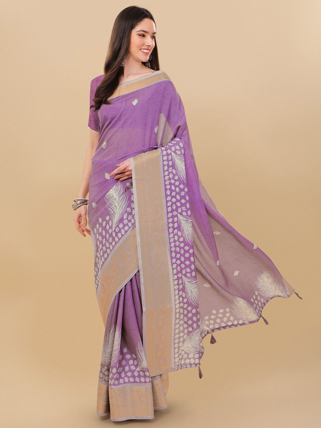 

Mitera Purple & Gold-Toned Floral Zari Silk Blend Saree