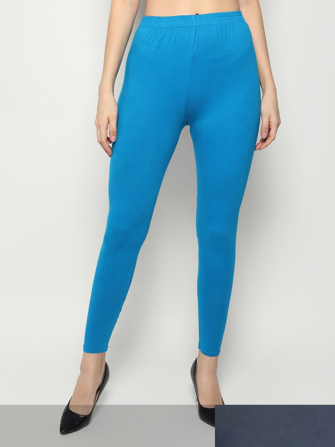 

KEX Women Pack Of 2 Grey & Blue Solid Ankle Length Leggings