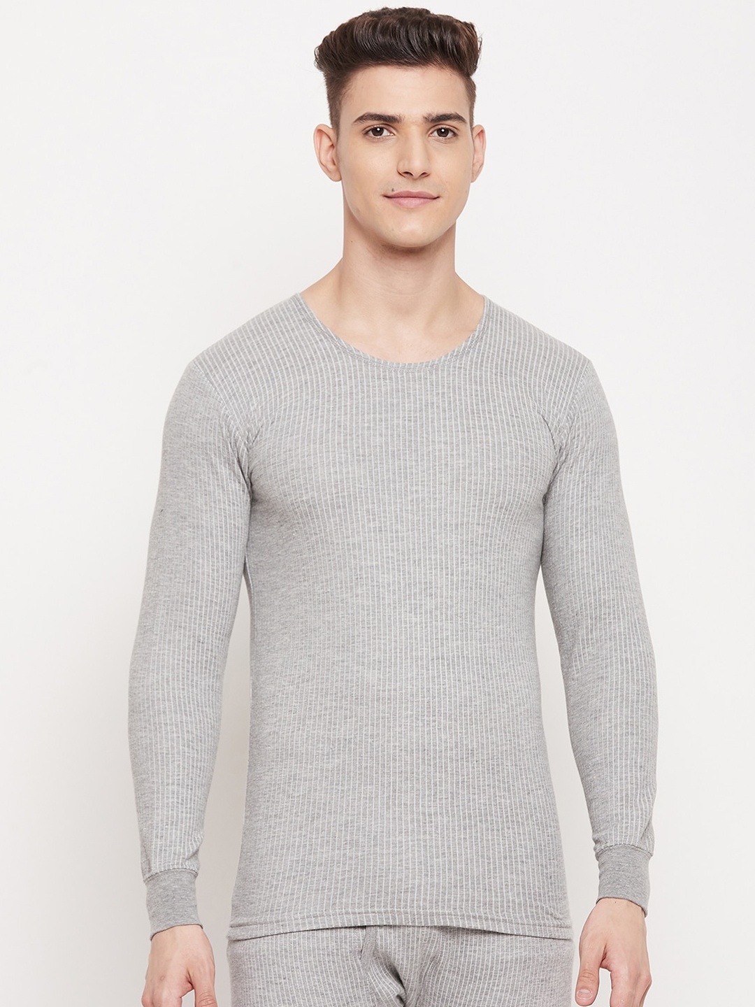 

Duke Men Grey Solid Thermal Tops