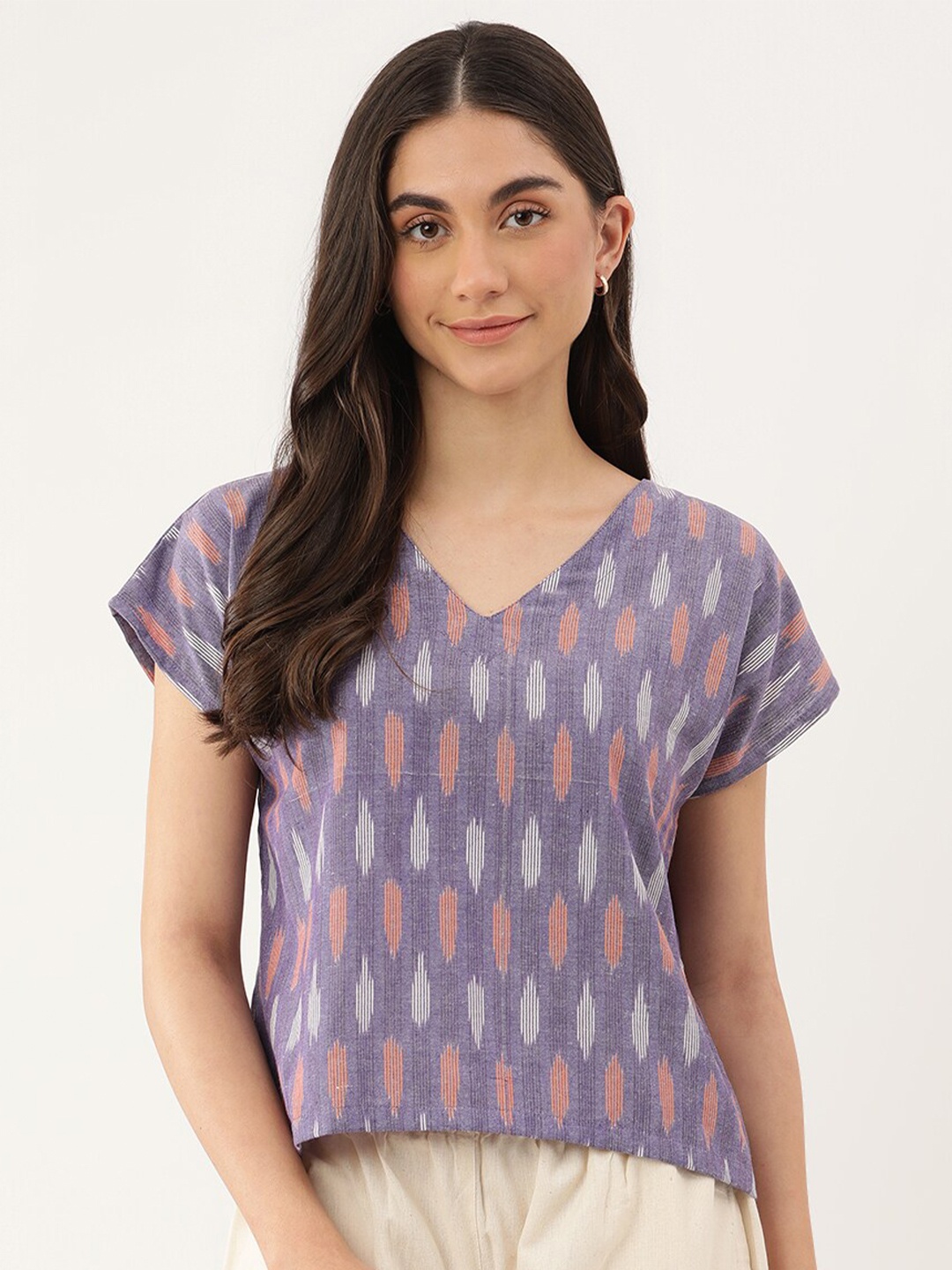 

Lokatita Women Blue & Pink Pure Cotton Ikat Top