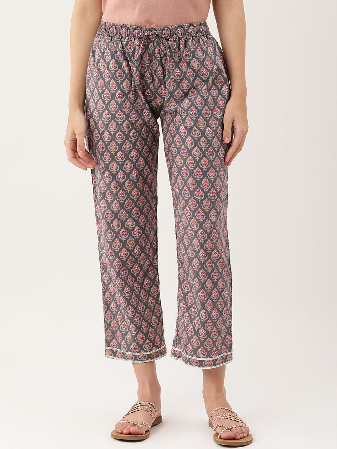 

Lokatita Women Grey Printed Classic Trousers