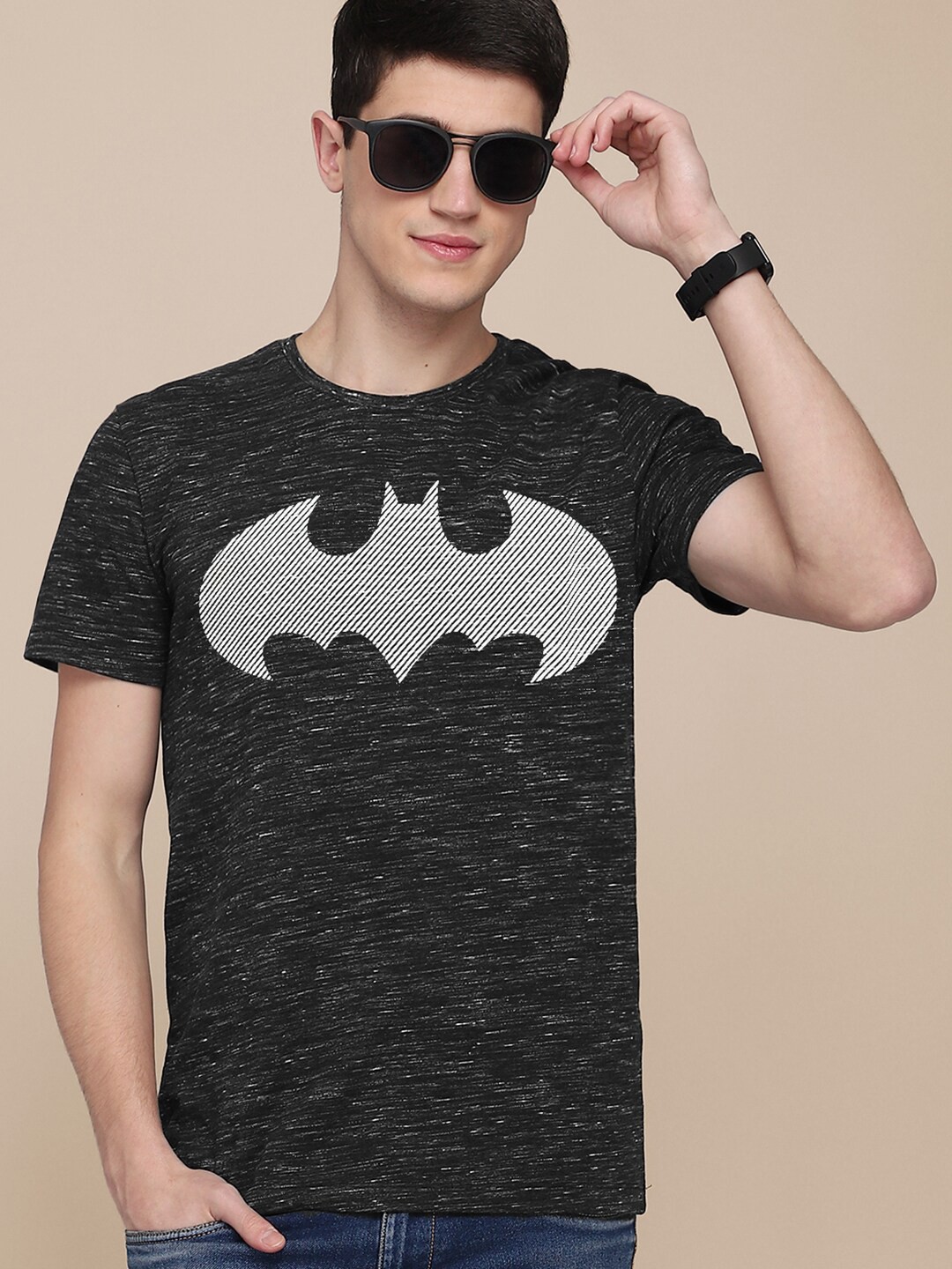 

Free Authority Men Black Batman Printed T-shirt