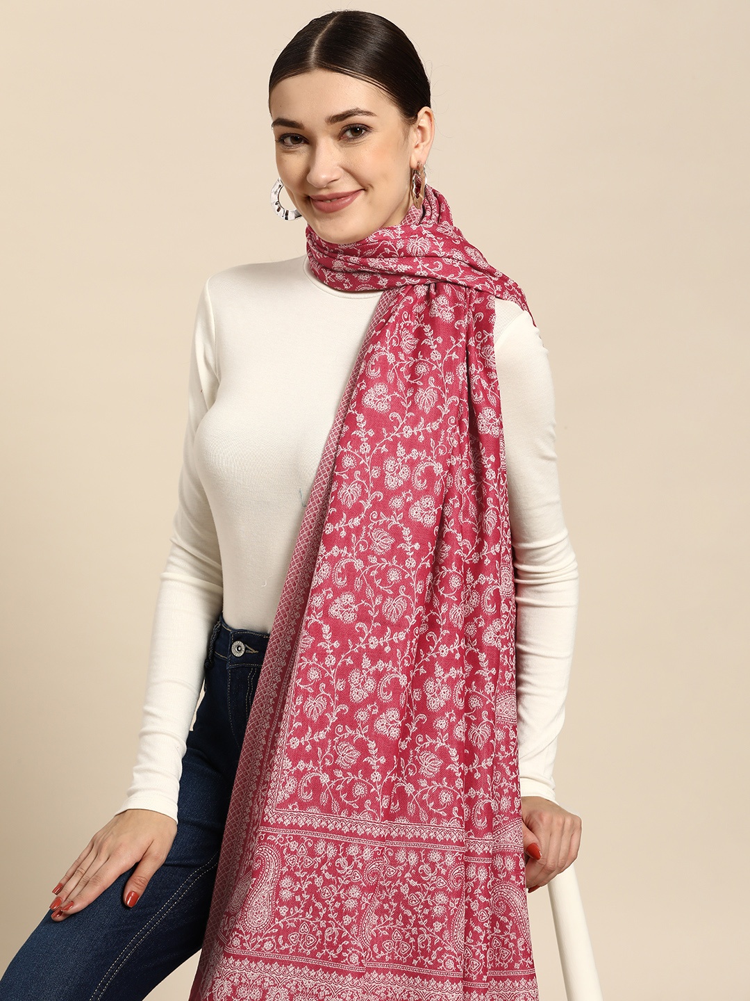 

Sangria Women Pink & White Kashmiri Embroidery Shawl