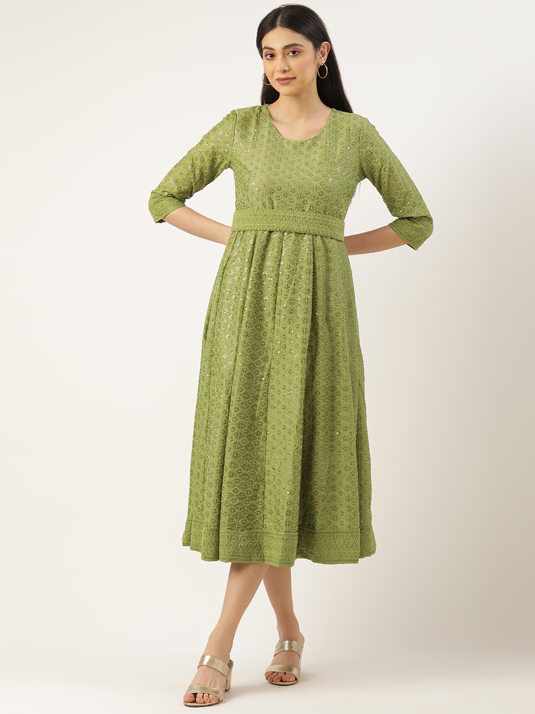 

SWAGG INDIA Woman Ethnic Motifs Embroidered Ethnic Midi Dress, Green