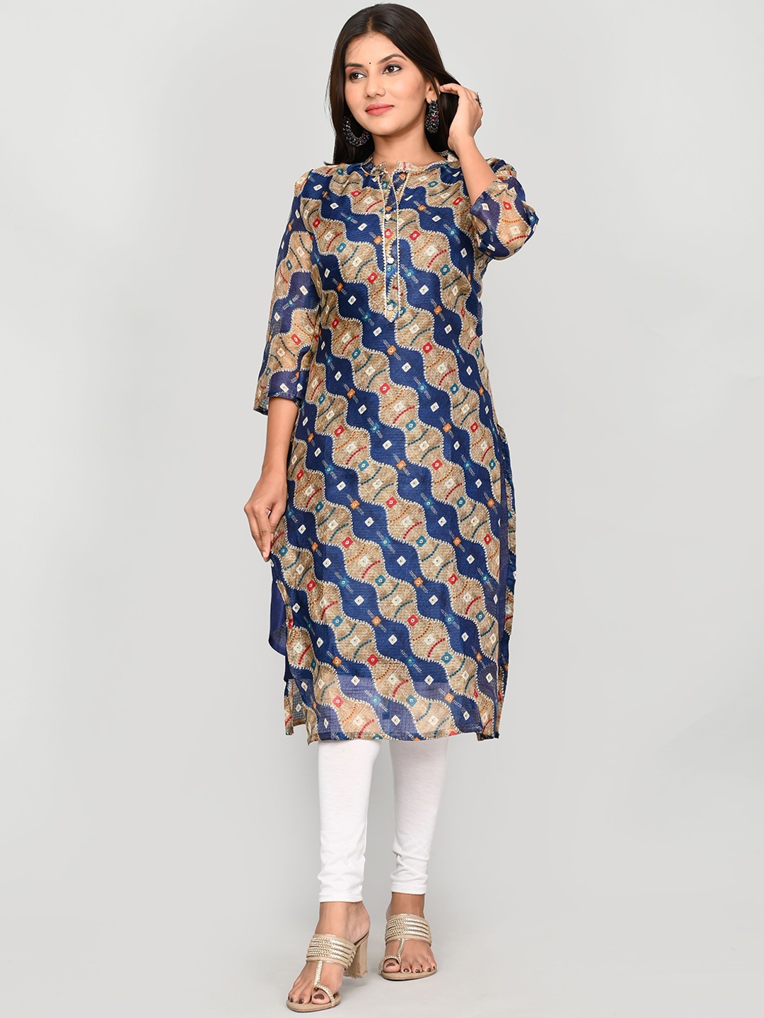 

Kesarya Women Navy Blue & Beige Ethnic Motifs Printed Indigo Kurta