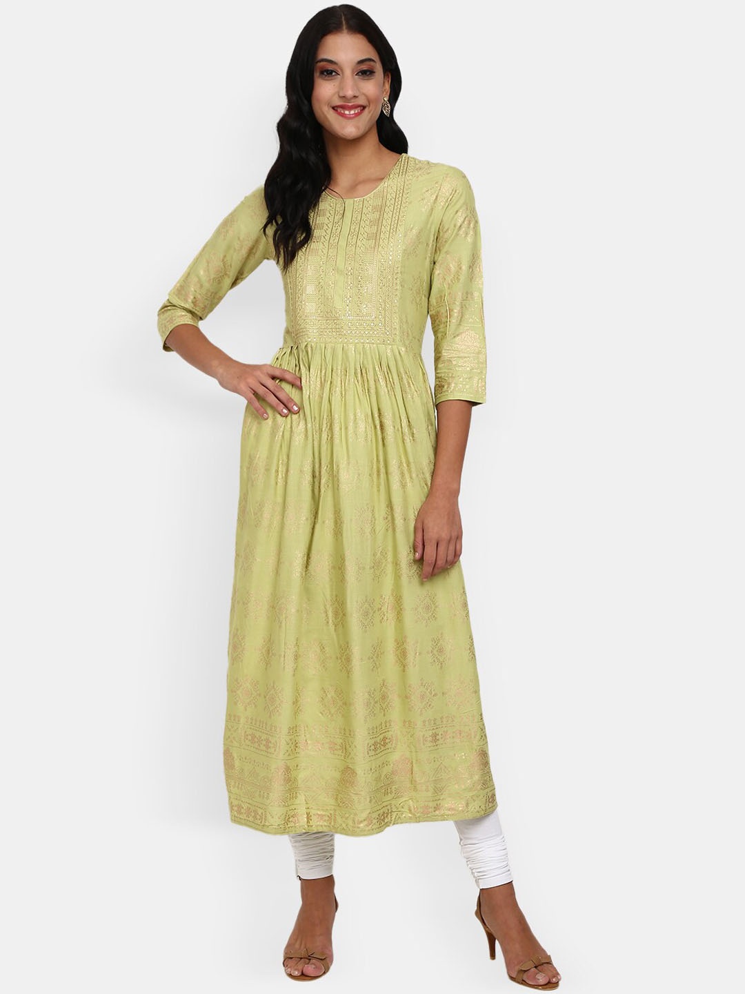 

V-Mart Women Green & Gold-Toned Ethnic Motifs Embroidered Gotta Patti Anarkali Kurta