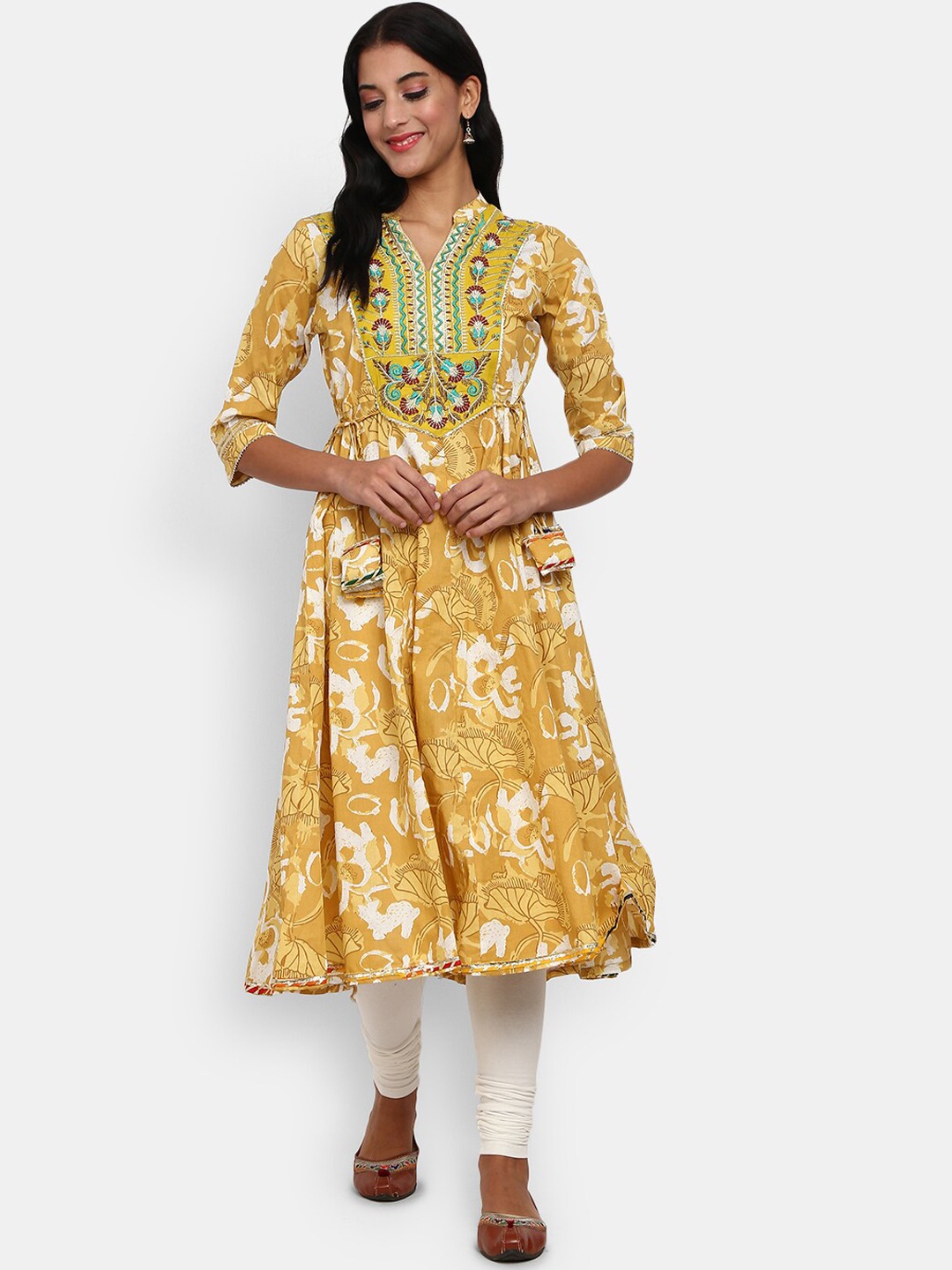 

V-Mart Women Yellow & White Floral Printed Thread Work Anarkali Kurta