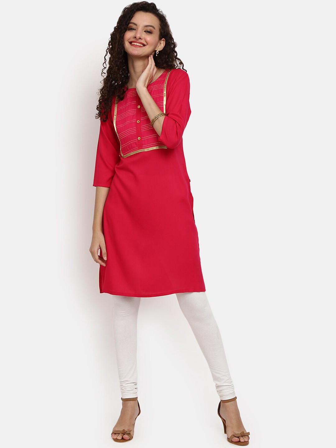 

V-Mart Women Fuchsia & Gold-Toned Thread Work Kurta