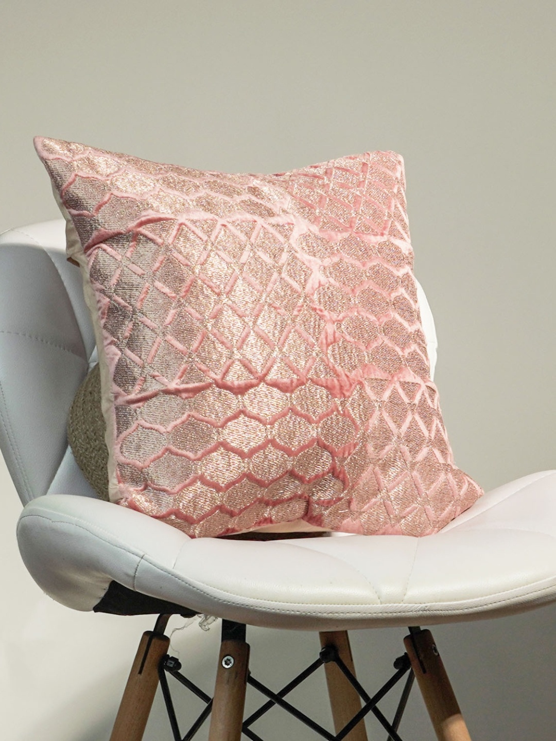 

haus & kinder Pink & Gold-Toned Square Cushion Covers