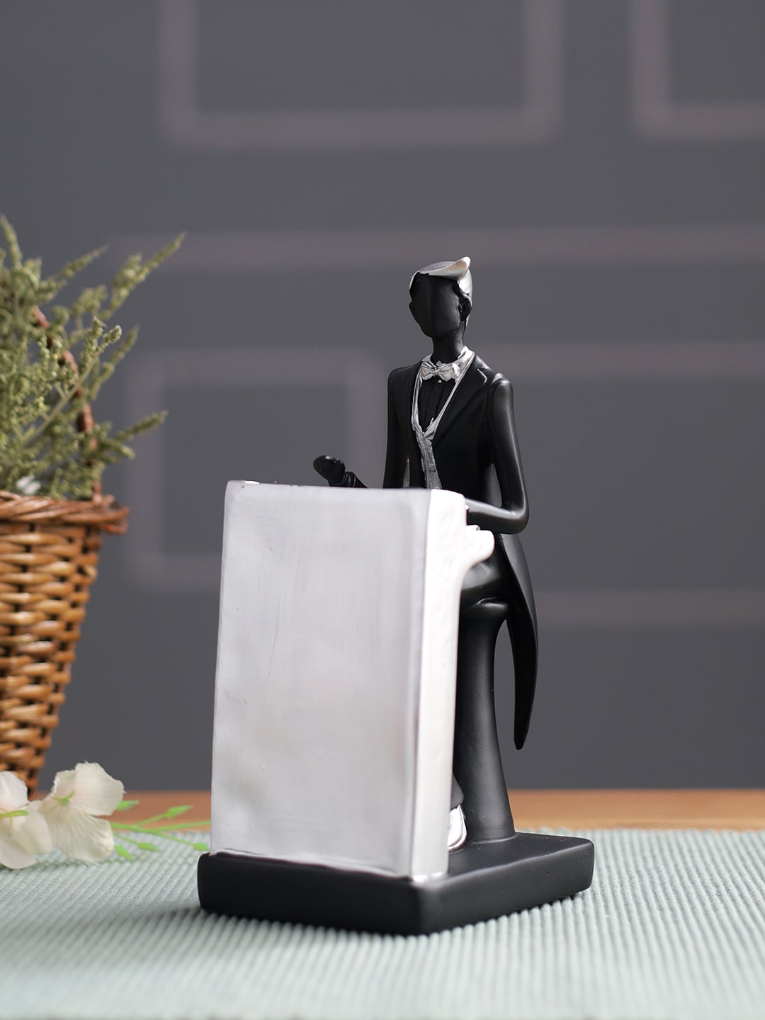 

TAYHAA Black & Silver Polyresin Piano Player Showpiece