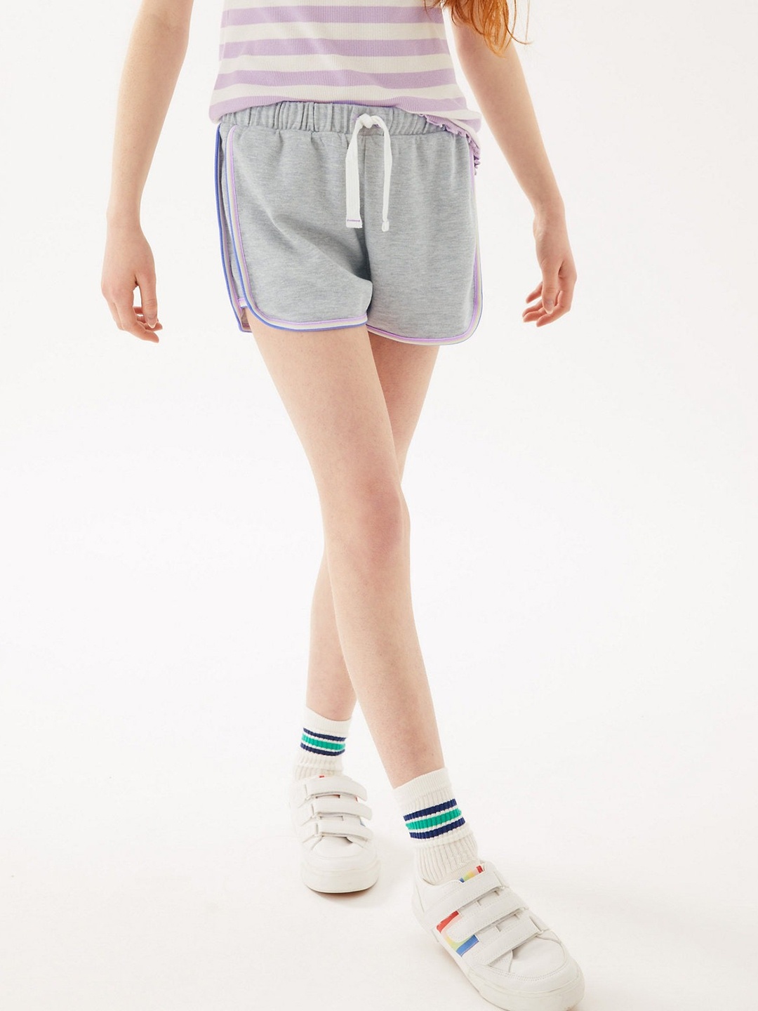

Marks & Spencer Girls Grey Solid High-Rise Shorts