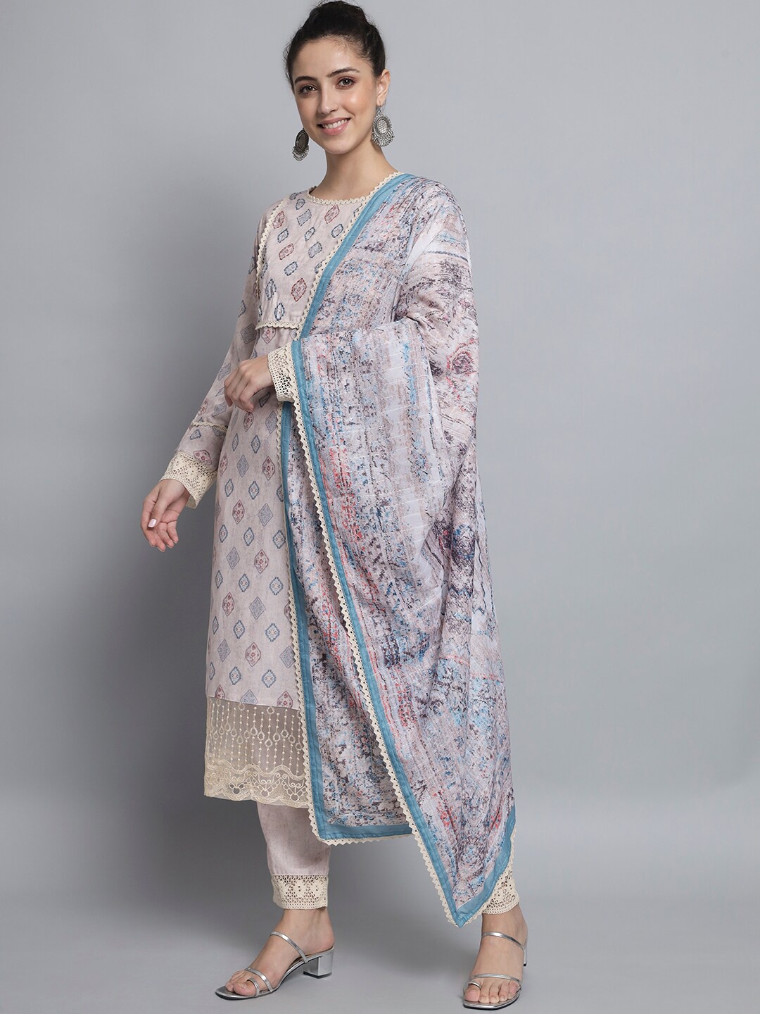 

Silai Bunai Women Pink Ethnic Motifs Printed Kurta with Trousers & With Dupatta