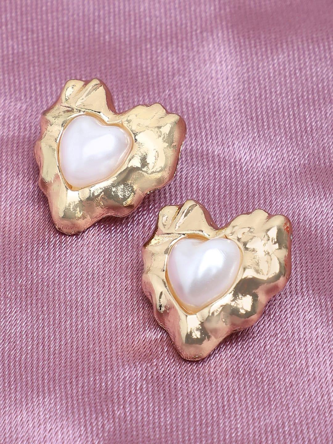

SOHI Gold-Toned & White Contemporary Studs Earrings