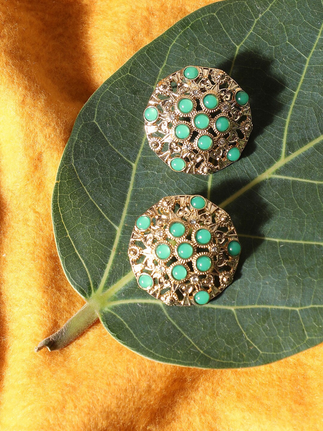 

SOHI Green & Gold Plated Classic Studs Earrings