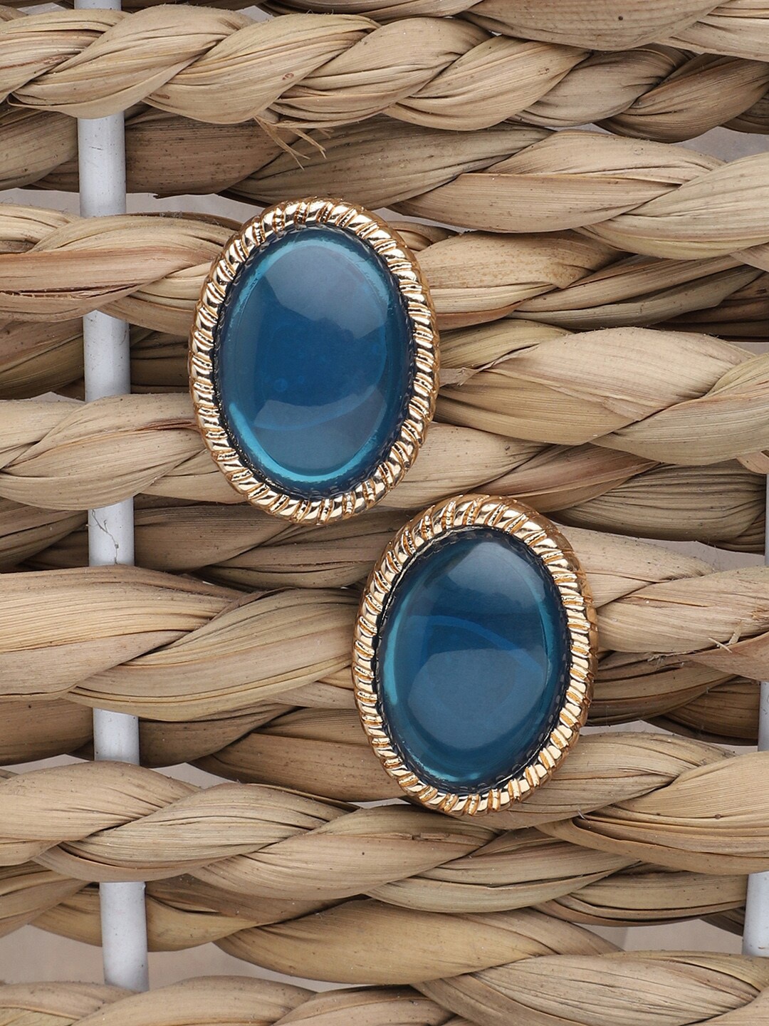 

SOHI Women Blue & Gold-Toned Alloy Contemporary Studs Earrings