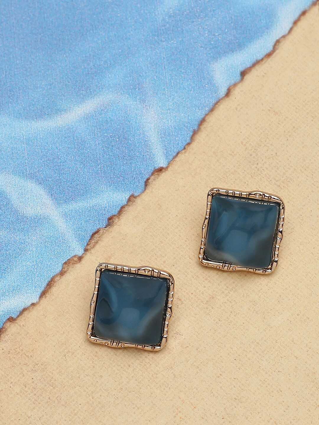 

SOHI Blue Geometric Stone Studs Earrings