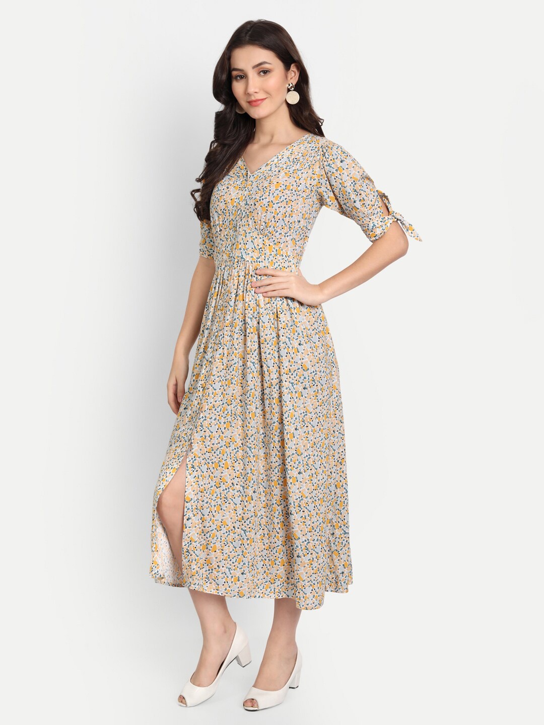 

Sttavoss Grey & Yellow Floral Printed A-Line Midi Dress