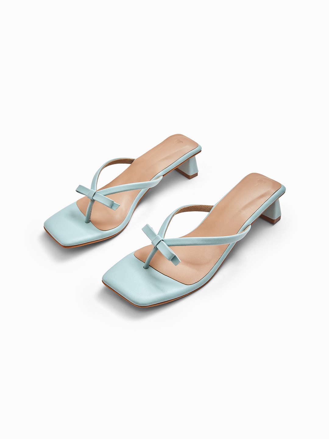

The Label Life Women Blue & Tan Colourblocked Block Sandals with Bows