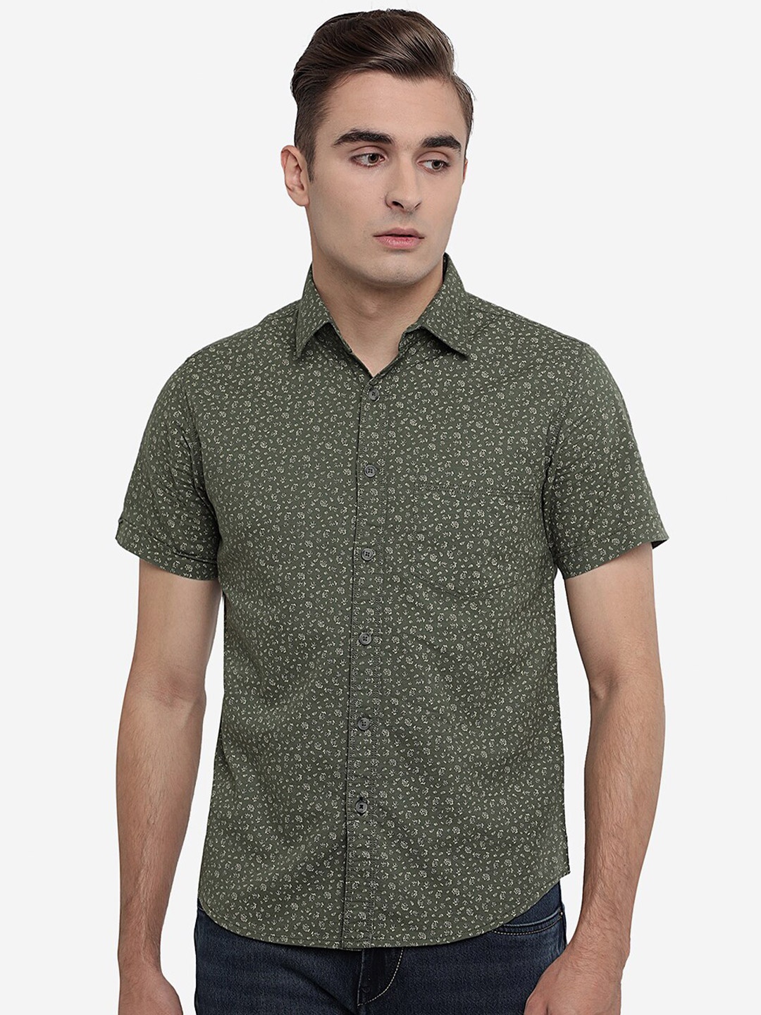 

Greenfibre Men Floral Printed Casual Shirt, Green