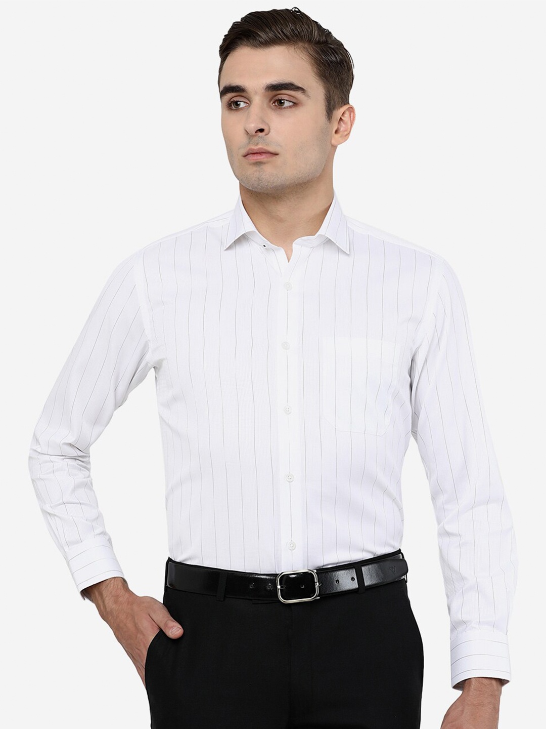 

Greenfibre Men White Slim Fit Striped Cotton Casual Shirt
