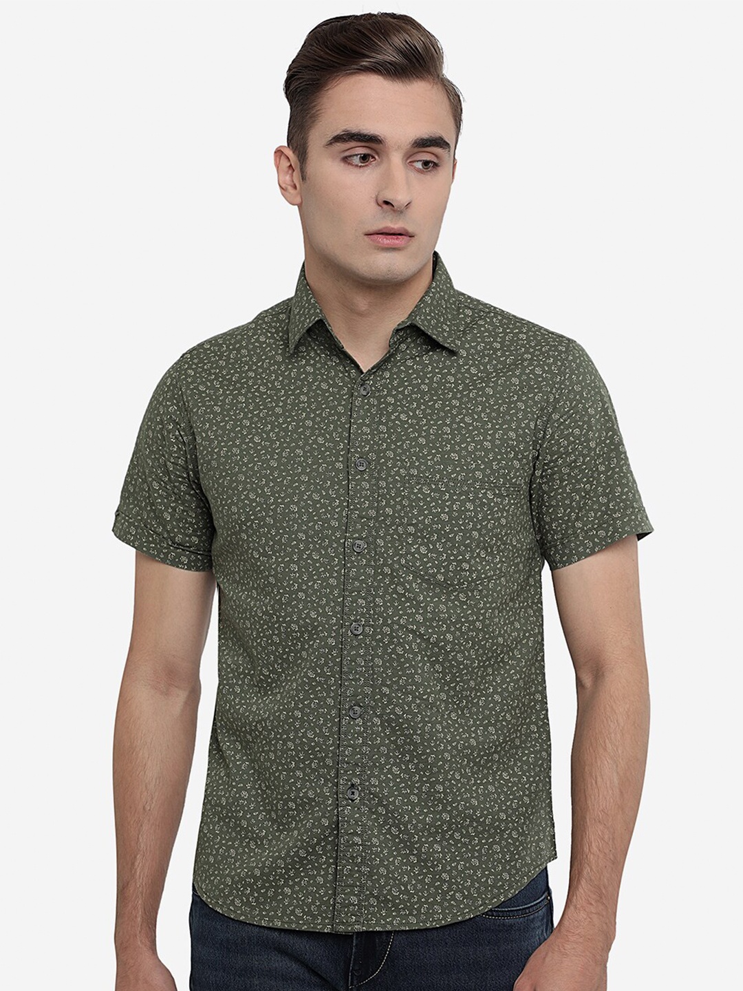 

Greenfibre Men Green Floral Printed Casual Shirt