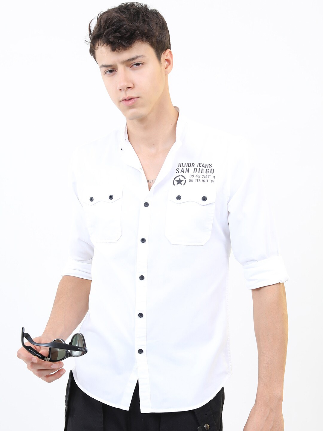 

HIGHLANDER Men White Cotton Slim Fit Casual Shirt