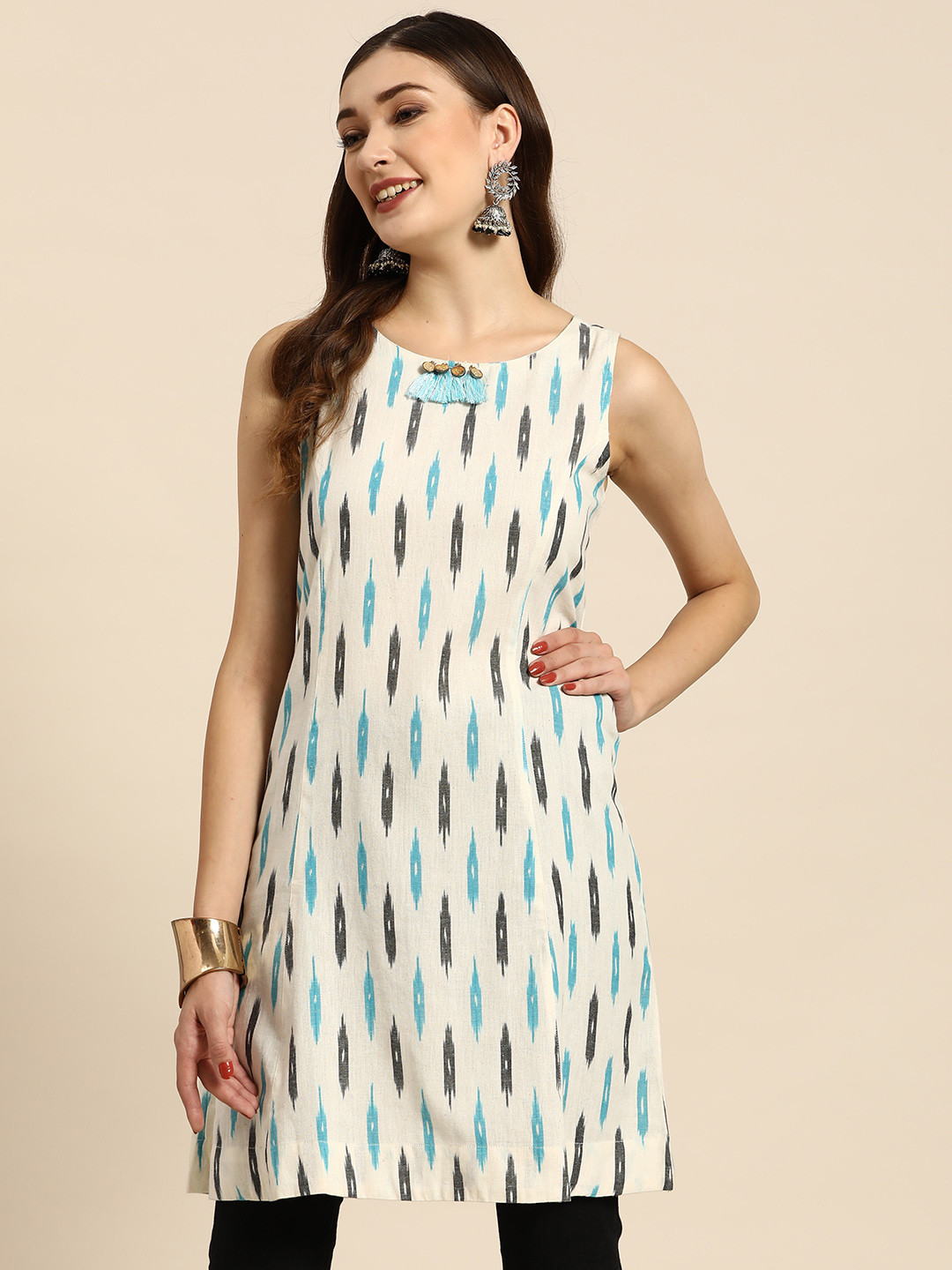 

Sangria Off White & Blue Ethnic Motifs Printed Kurti