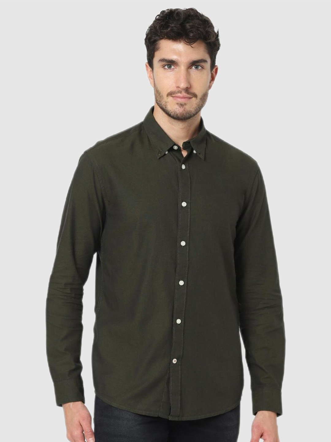 

Celio Men Olive Green Classic Casual Cotton Shirt