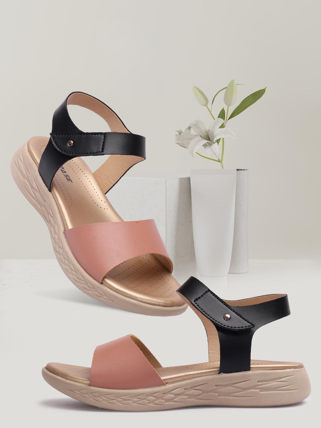 

TRASE Women Pink And Black Open Toe Flats