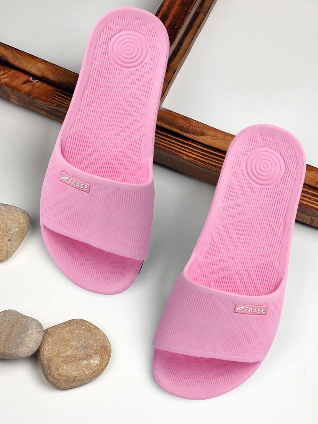 

TRASE Women Pink Rubber Sliders