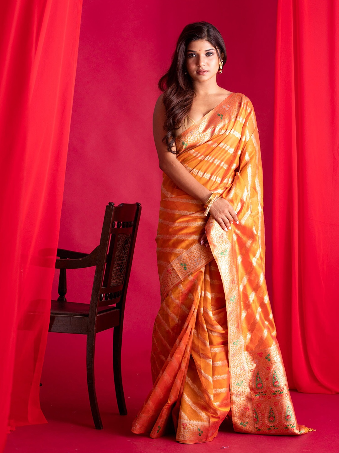 

BEATITUDE Orange & Gold-Toned Ethnic Motifs Zari Organza Banarasi Saree