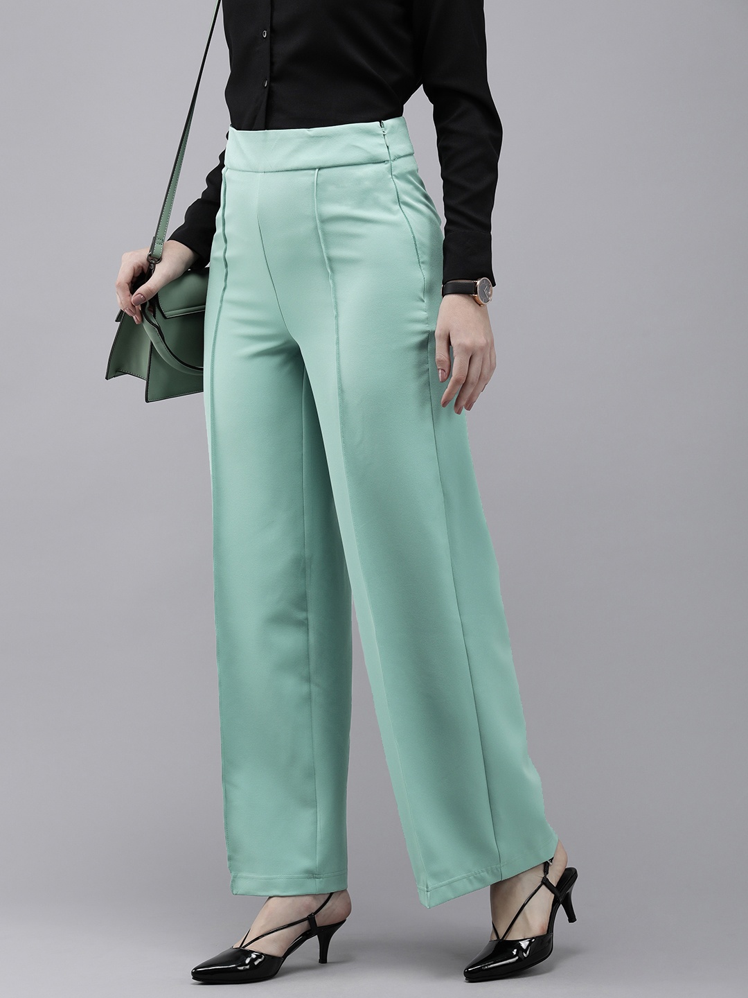 

Van Heusen Woman Pleated Parallel Trousers, Green