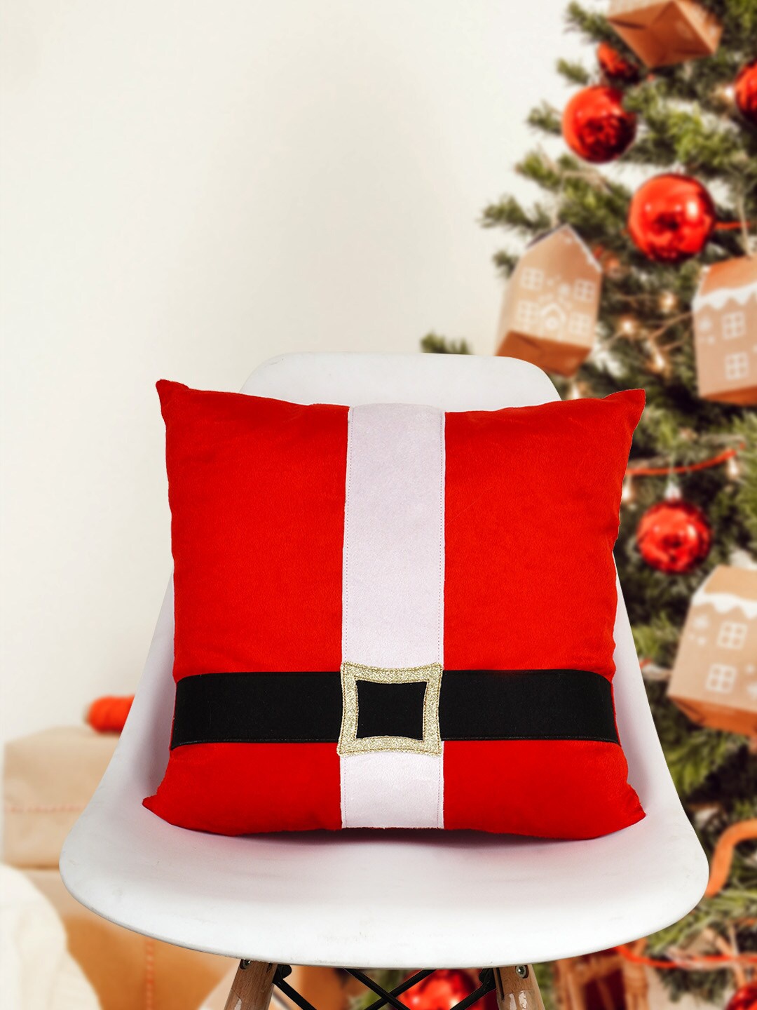 

Crazy Corner Red Color-Blocked Christmas Cushions