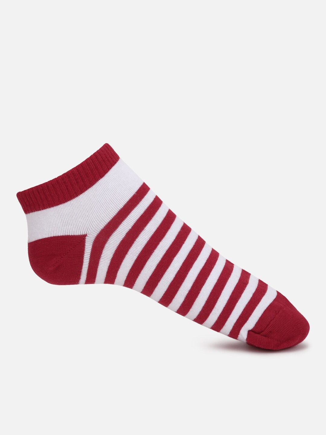 

FOREVER 21 Women Red & White Striped Ankle-Length Socks
