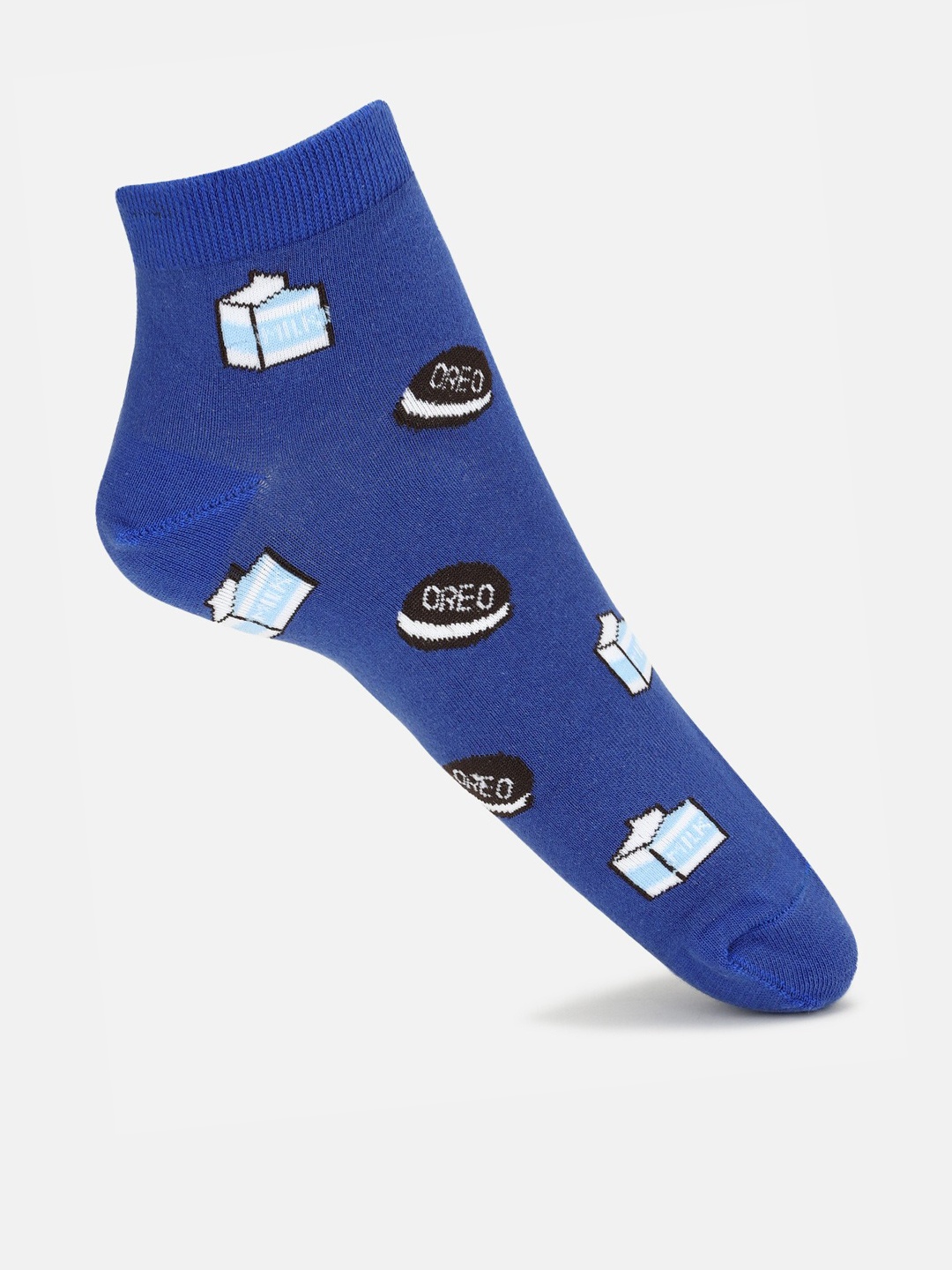 

FOREVER 21 Women Blue & White Printed Ankle Socks