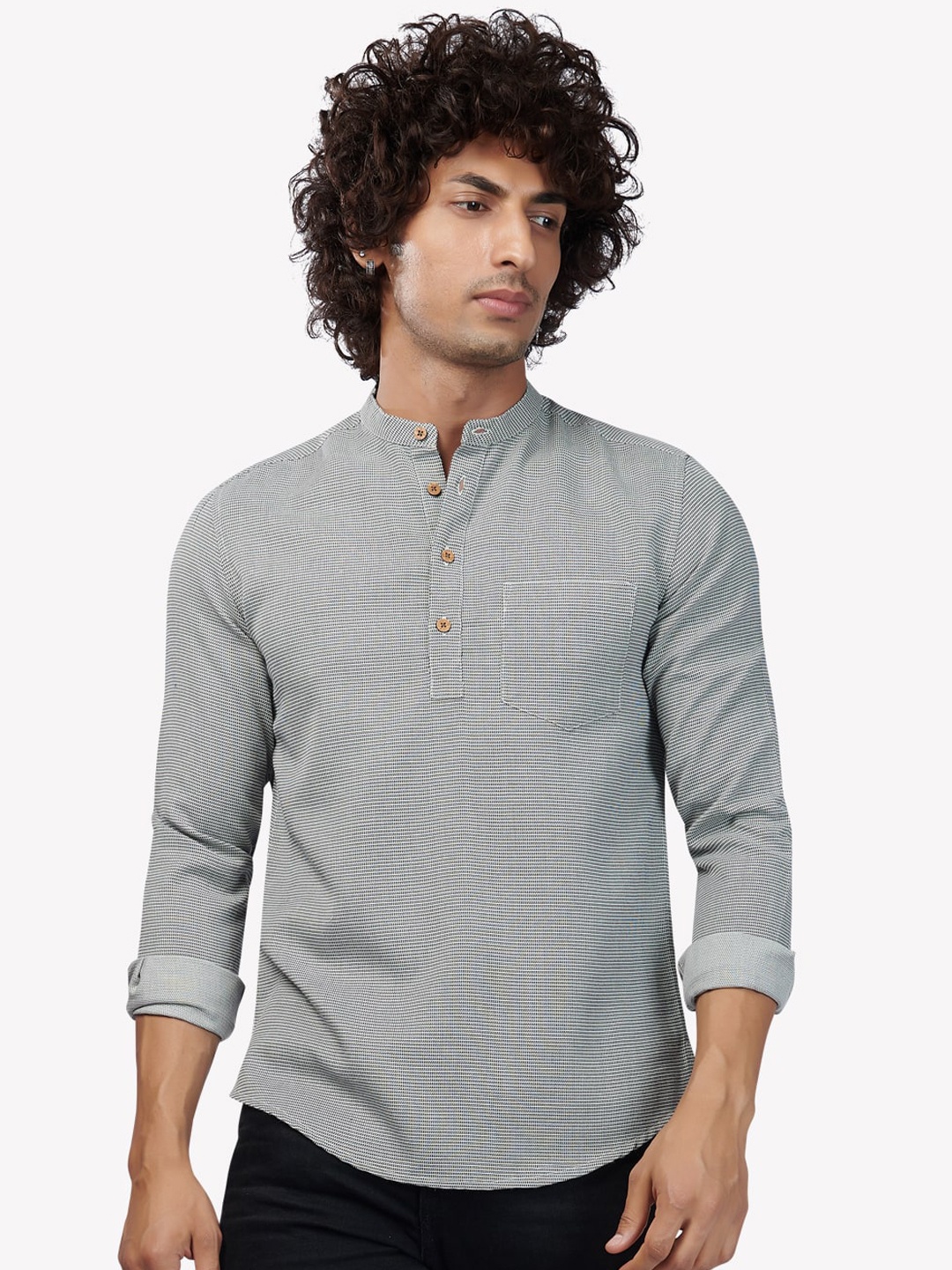 

VASTRADO Men Grey Solid Cotton Kurta