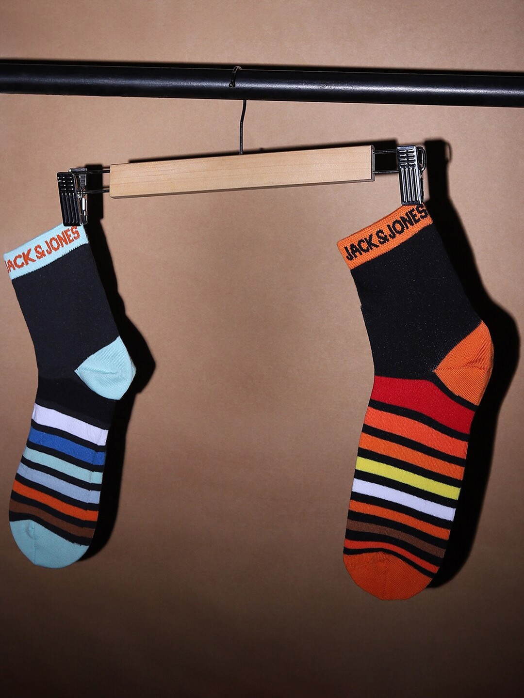 

Jack & Jones Men Pack Of 2 Blue & Orange Striped Socks