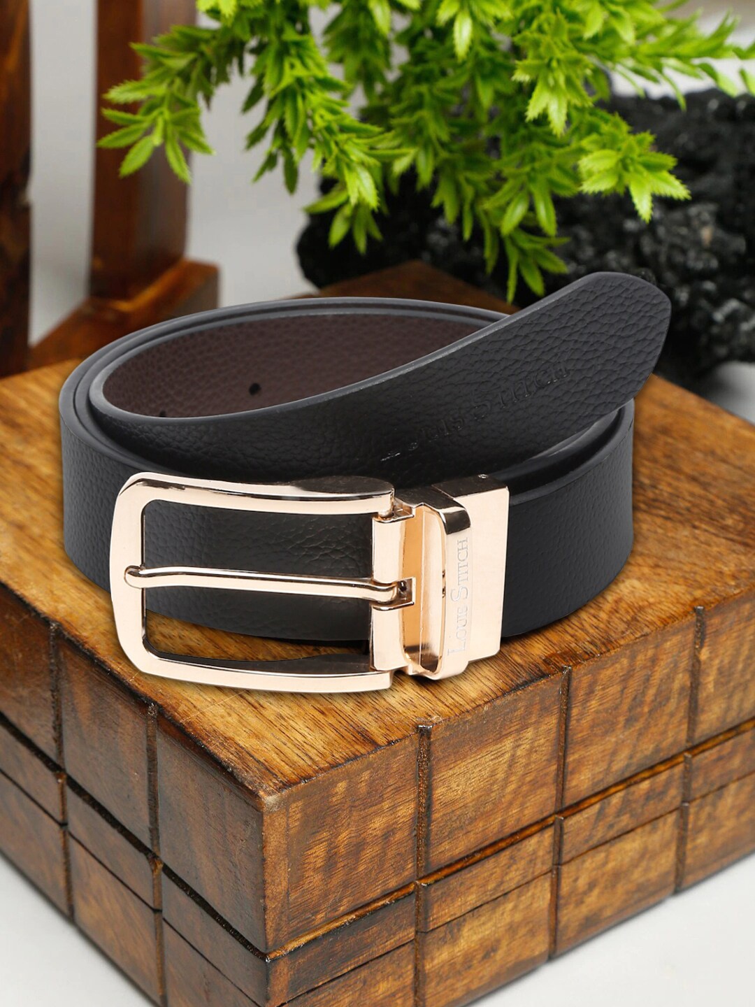 

LOUIS STITCH Men Italian Leather Textured Reversible Belt, Black