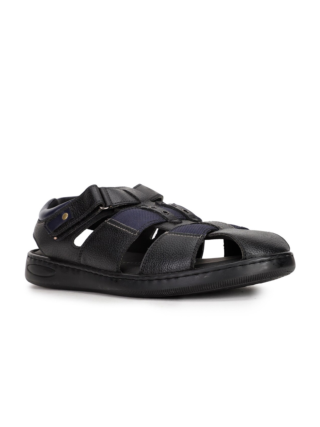 

Bata Men Black & White Fisherman Sandals