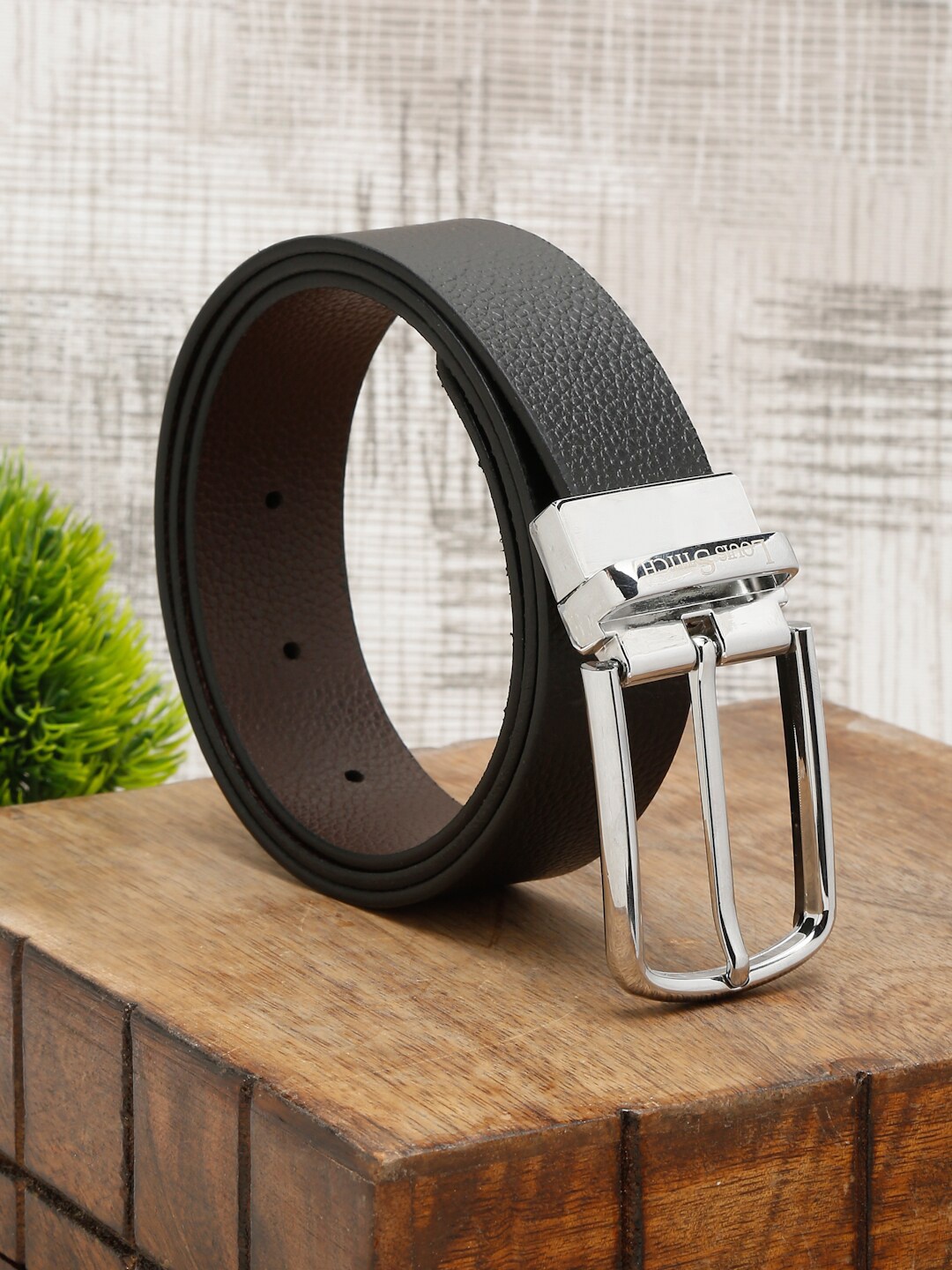 

LOUIS STITCH Men Italian Leather Textured Reversible Belt, Black