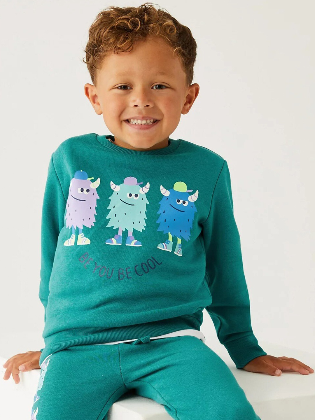 

Marks & Spencer Boys Green Printed Sweatshirt