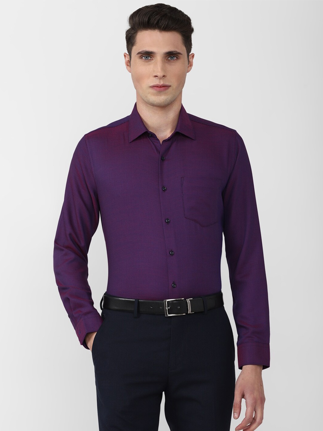 

Van Heusen Men Purple Slim Fit Formal Shirt