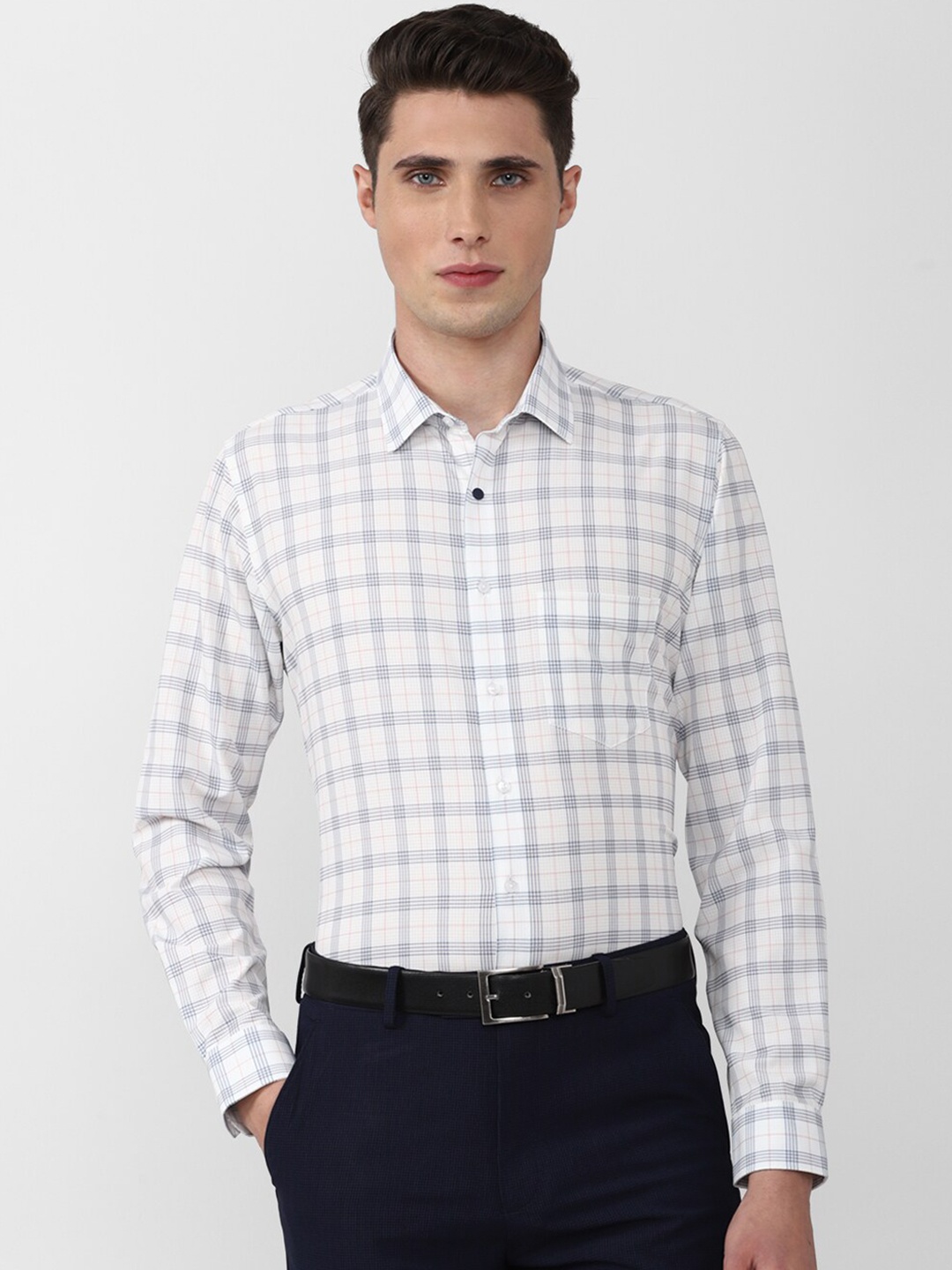 

Van Heusen Men White Slim Fit Checked Formal Shirt