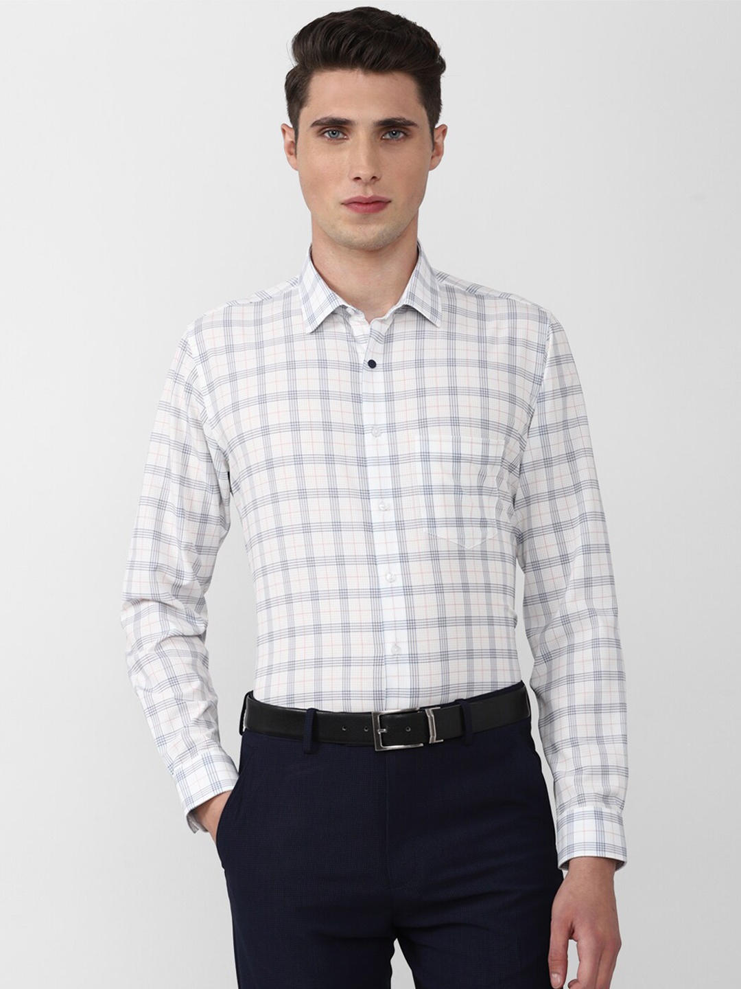 

Van Heusen Men White Slim Fit Checked Formal Shirt