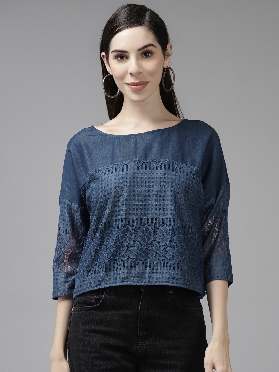

Aarika Women Blue Floral Boxy Top