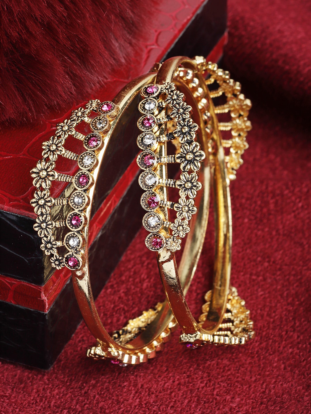 

PANASH Set Of 2 Gold-Plated Stone-Studded Bangles