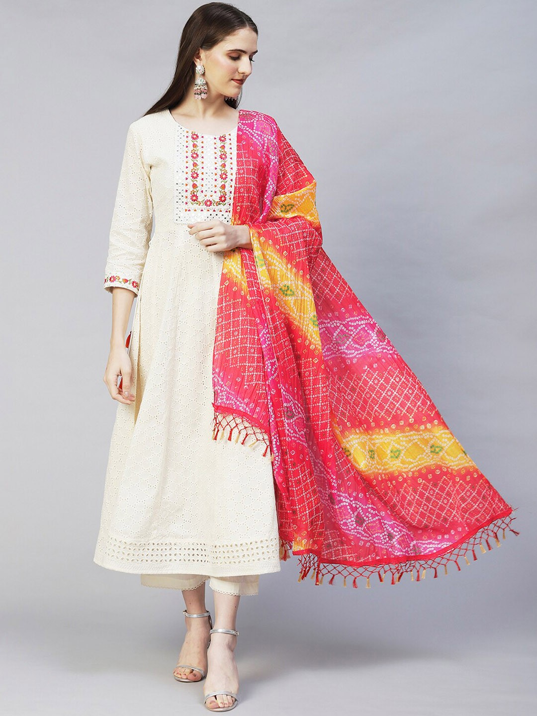 

FASHOR Women Off White Ethnic Motifs Embroidered Mirror Work Pure Cotton Kurta Set